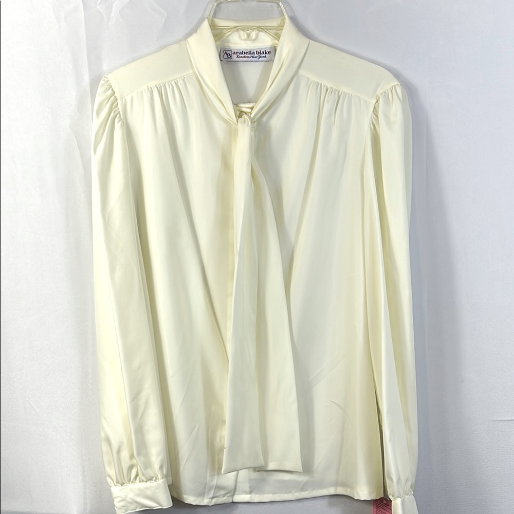 Arabella Blake Vintage Cream Blouse with Tie-Neck Button Down Size 16 New